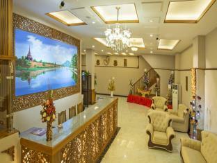 Royal Golden 9 Miles Hotel Yangon Exterior foto